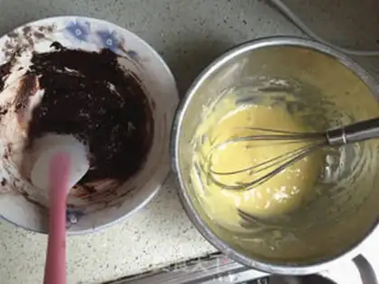 Make Double salad twirl cake step 4