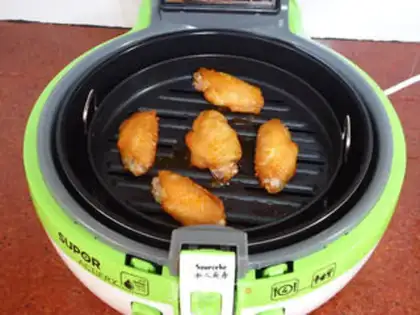 Make New Orleans chicken wings step 4