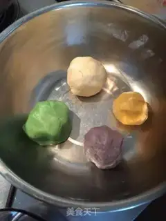 Make Chinese pancakes step 4