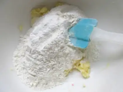 Make Healthy and delicious pumpkin pie step 1
