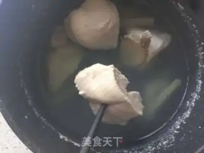 Make Homemade chicken pine step 1