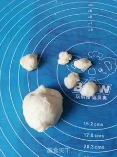 Make Tortoise bread step 6