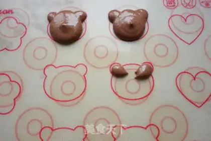 Make French bear Macalon step 9