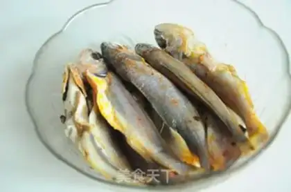 Make Roasted yellow fish step 2