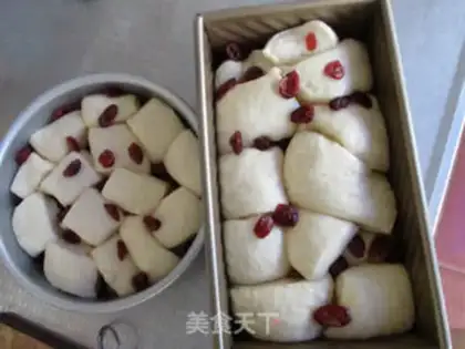 Make Light cream hands tore bread step 11