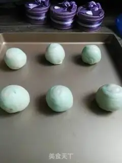 Make The yolk spiral step 29