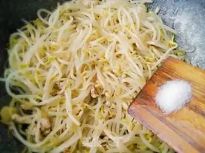 Make Green bean sprouts step 11
