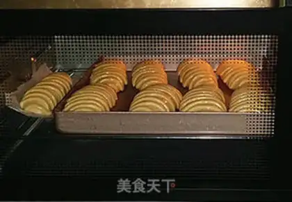 Make caterpillar bread step 16