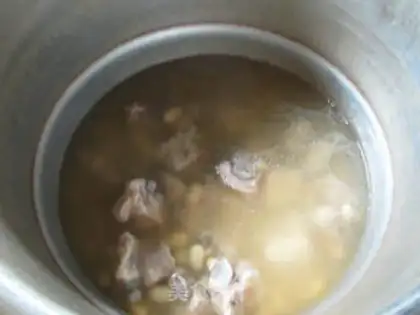 Make Soybean ribs soup step 5