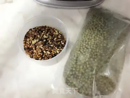 Make The cranberry bread step 0