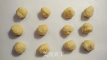 Make Little rabbit coconut bread step 9
