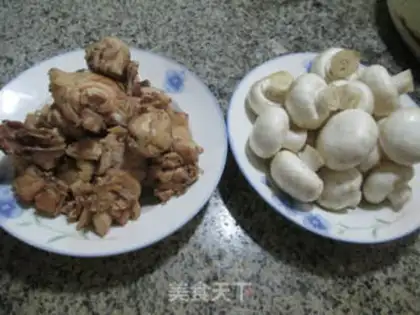 Make Chicken stew mushrooms step 0