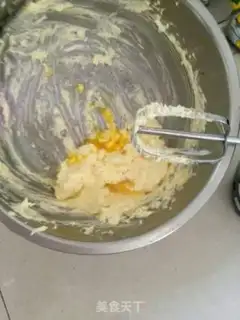 Make Classic peach pie step 3