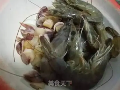 Make Seafood tea step 1