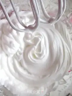 Make Chocolate Cake roll step 3