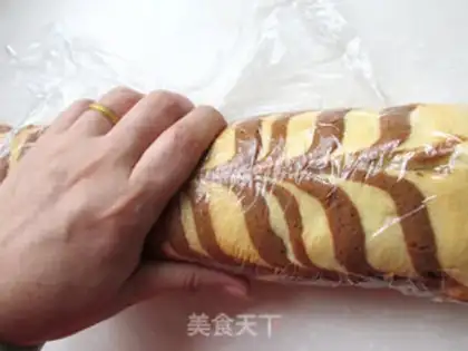 Make Chocolate Cake roll step 11