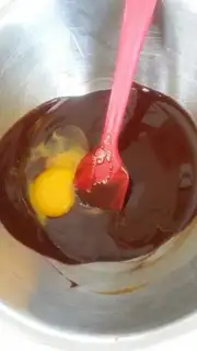 Make A sarah cake step 1