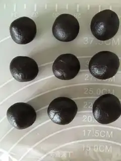 Make Pie-teach bun step 10