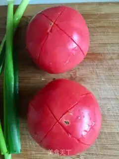 Make Tomatoes and eggs. Soup step 2