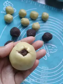 Make Bean saloon pie step 5