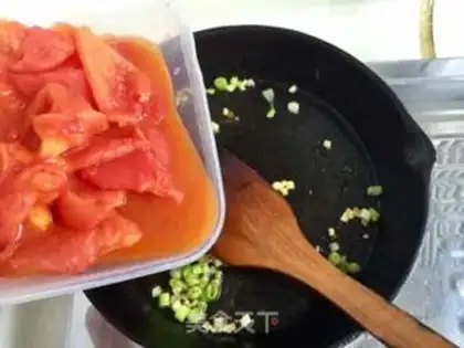 Make Tomatoes and eggs. Soup step 10
