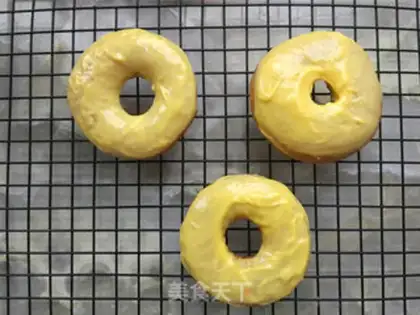 Make Little yellow donuts step 9