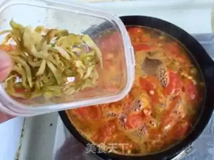 Make Tomatoes and eggs. Soup step 13