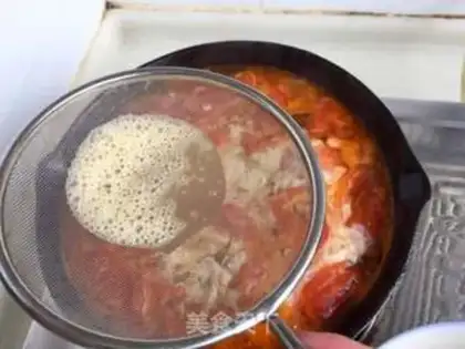 Make Tomatoes and eggs. Soup step 16