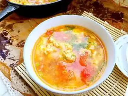 Make Tomatoes and eggs. Soup step 20