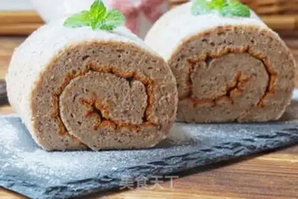Make Doudou rolls step 16