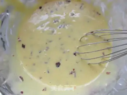 Make Cranberry cupcakes step 1
