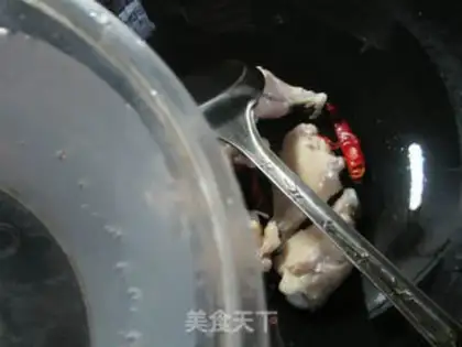 Make Roach with chicken wings step 2