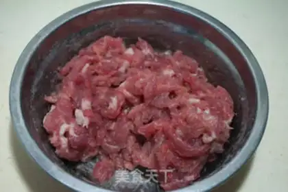 Make Spaghetti beans step 1