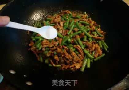 Make Spaghetti beans step 7