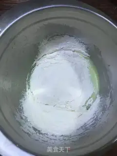 Make Blank coconut Madeleine step 3
