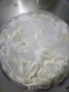 Make Simple noodles step 1