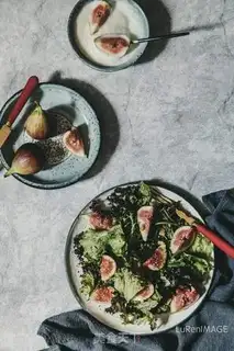 Make A fig salad step 3