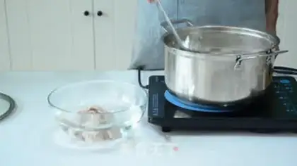 Make Mountain medicine and bone soup step 1