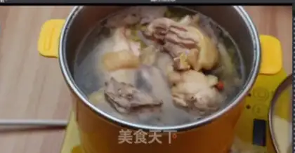 Make Scrambles of light soup step 1