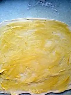 Make Frozen meat buns step 2