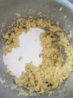 Make The fig pie step 6