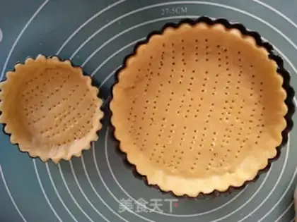 Make The fig pie step 9