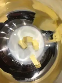 Make Swan puff cake step 9
