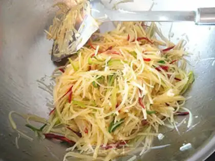 Make Spicy potatoes step 5