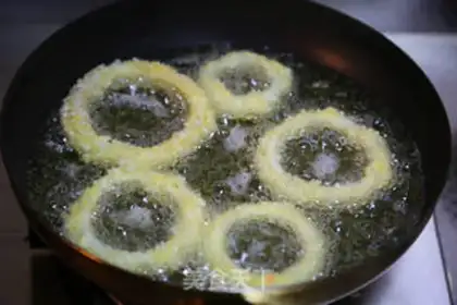 Make Onion rings step 9