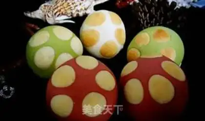 Make Colored mushroom bread step 12