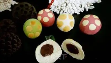 Make Colored mushroom bread step 13