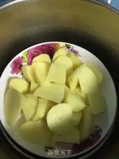 Make Spicy potatoes step 0