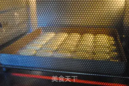 Make Lemon Macaron step 16