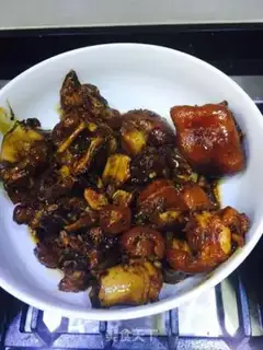 Make Red pig feet step 5